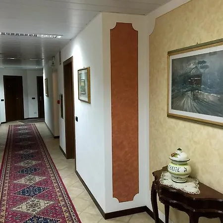 Hotel Ristorante Al Brunello Di Montalcino Chambre photo