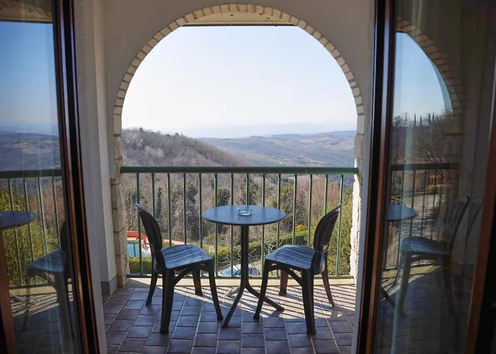 Hotel Ristorante Al Brunello Di Montalcino
