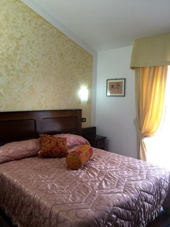 Hotel Ristorante Al Brunello Di 3*
