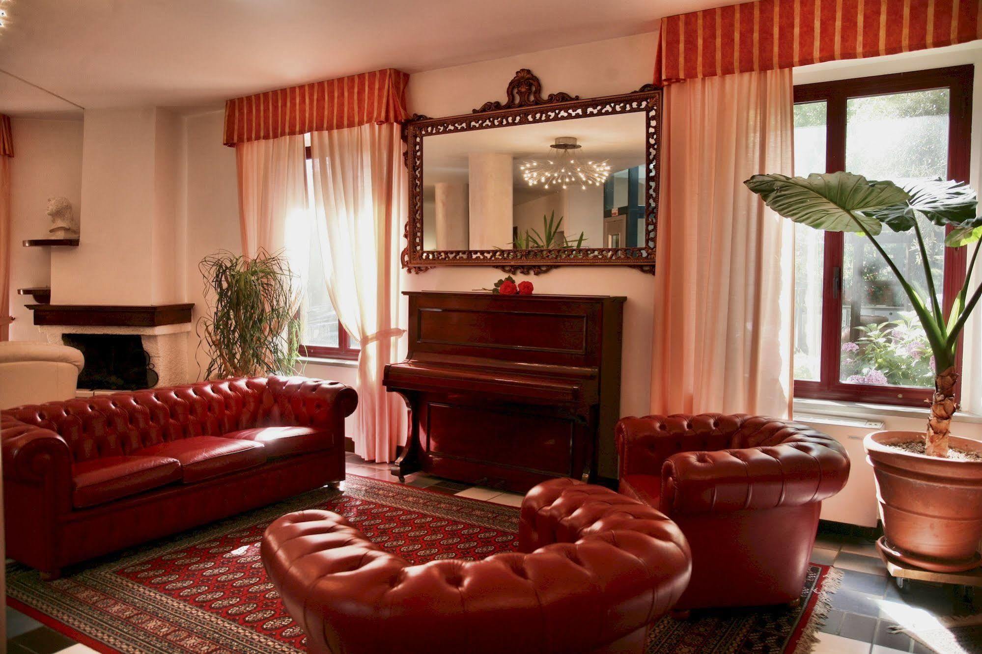 Hotel Ristorante Al Brunello Di Montalcino